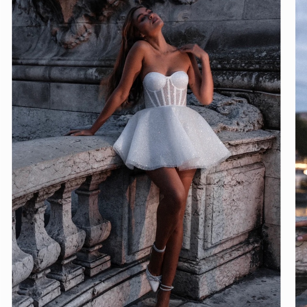 ROSIEETIENNE
EMMELIE Dress - BRAND NEW IN BOX